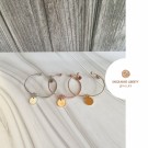 Node Bangle armbånd gullbelagt med rund graveringsplate thumbnail